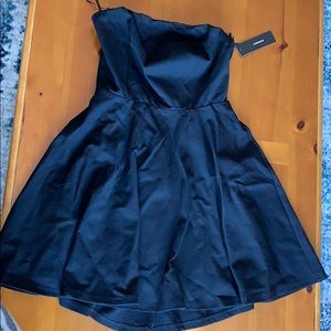 Black strapless dress